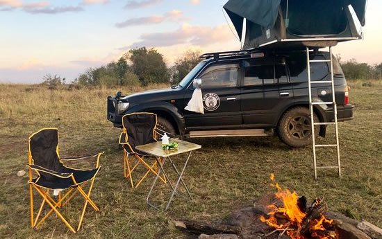 Land Cruiser with Rooftop Tent